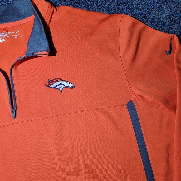 NFL Denver Broncos golf pull over - Picture 3 of 5